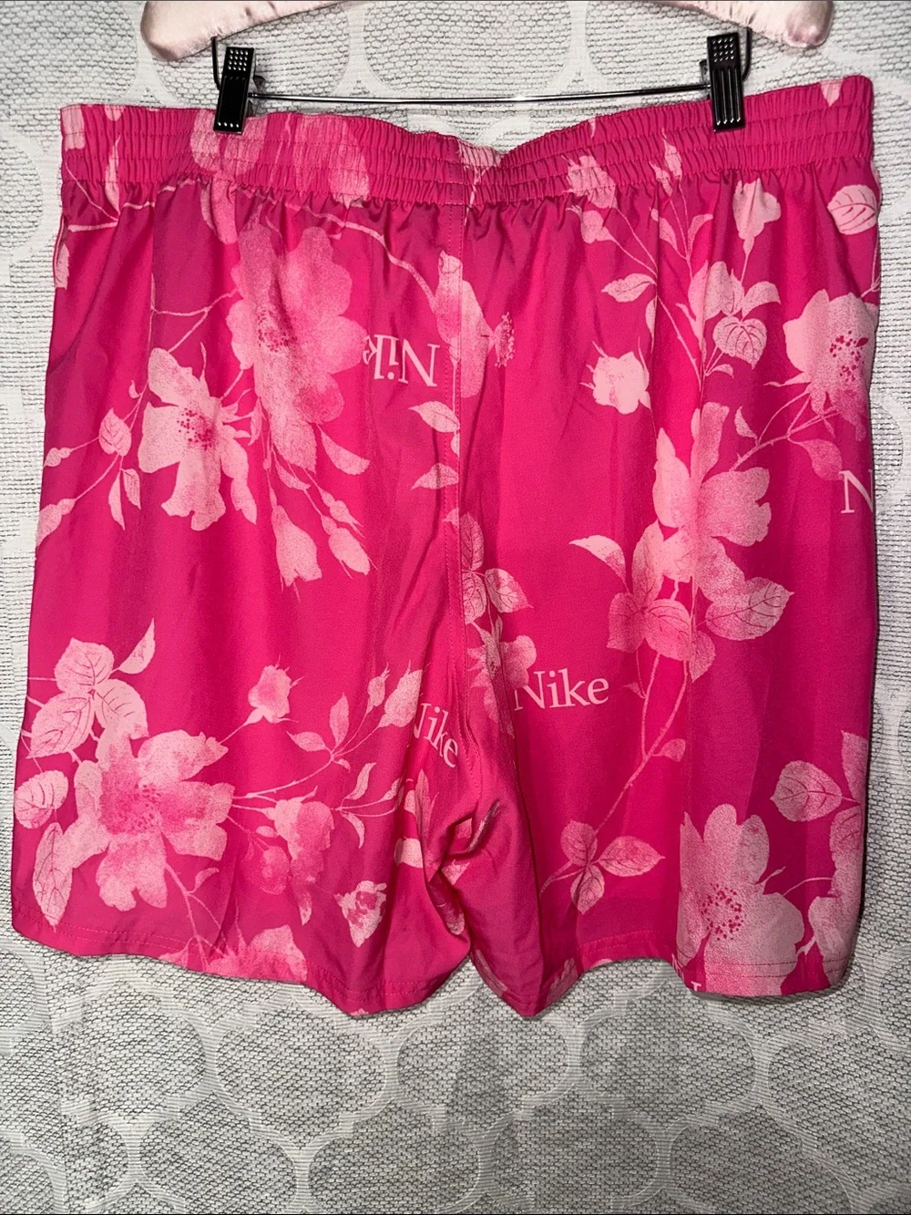Nike brand nikeline